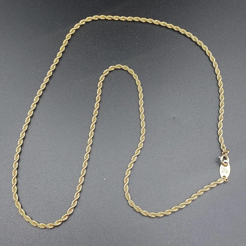 Vintage Trifari Gold Twisted‎ Chain Necklace Costume Jewelry
